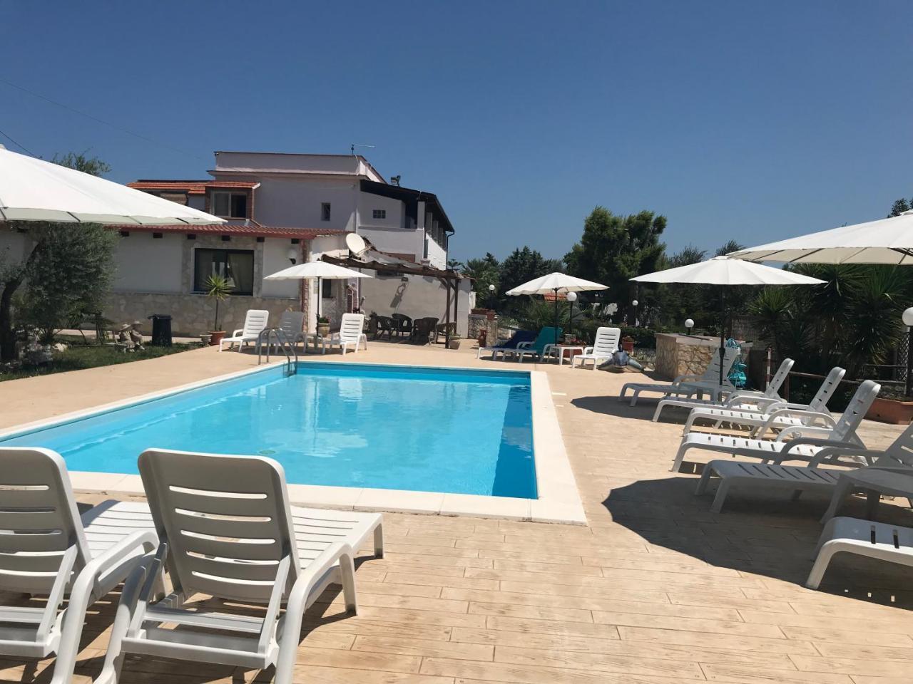 Agriturismo Azzarone Vieste Exteriör bild